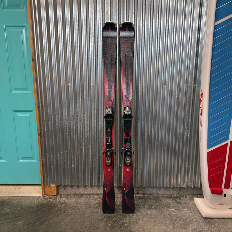 Atomic Cloud Q12 Revoshock C Women's Skis w/ Atomic M10 GW Ski Bindings 2026 - USED