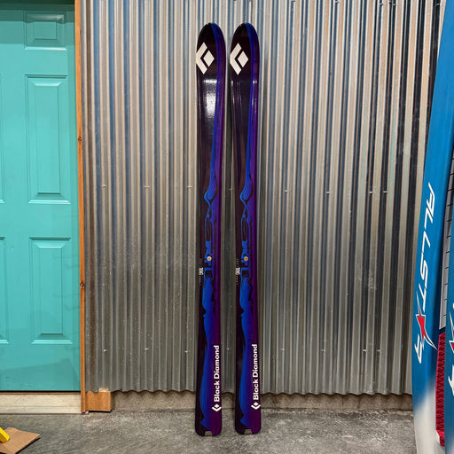 Black Diamond Drift Skis topsheets