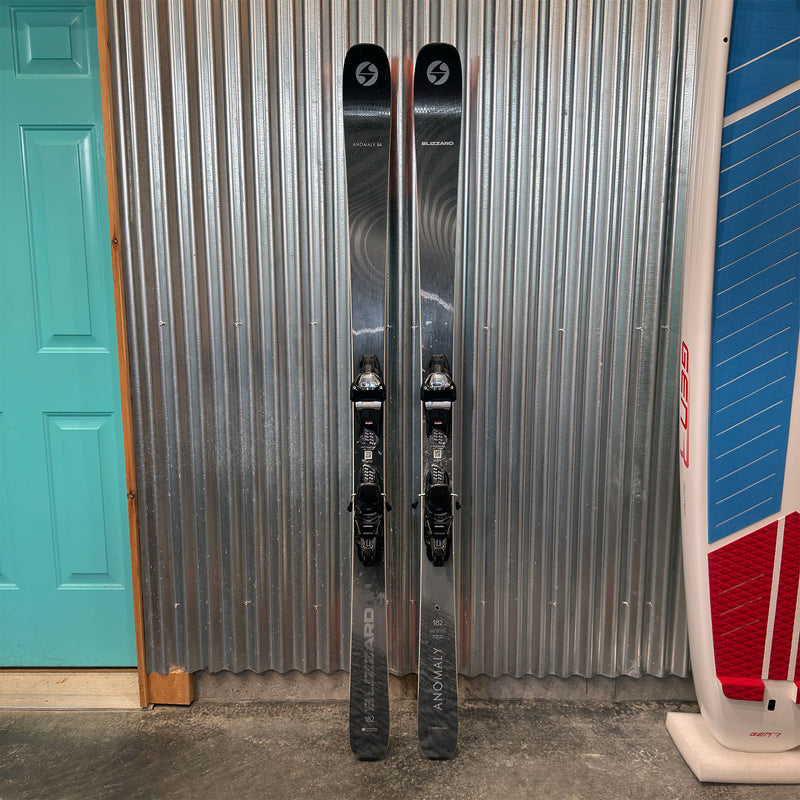 Blizzard Anomaly 84 Skis w/ Marker Griffon TCX 13 GW Ski Bindings 2026 - USED