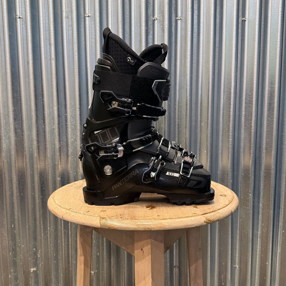 Dalbello Panterra 100 GW MS Ski Boots - USED — Vermont Ski and Sport