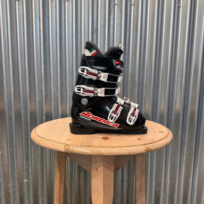 Nordica Dobermann Team 60 Kid's Ski Boots - USED