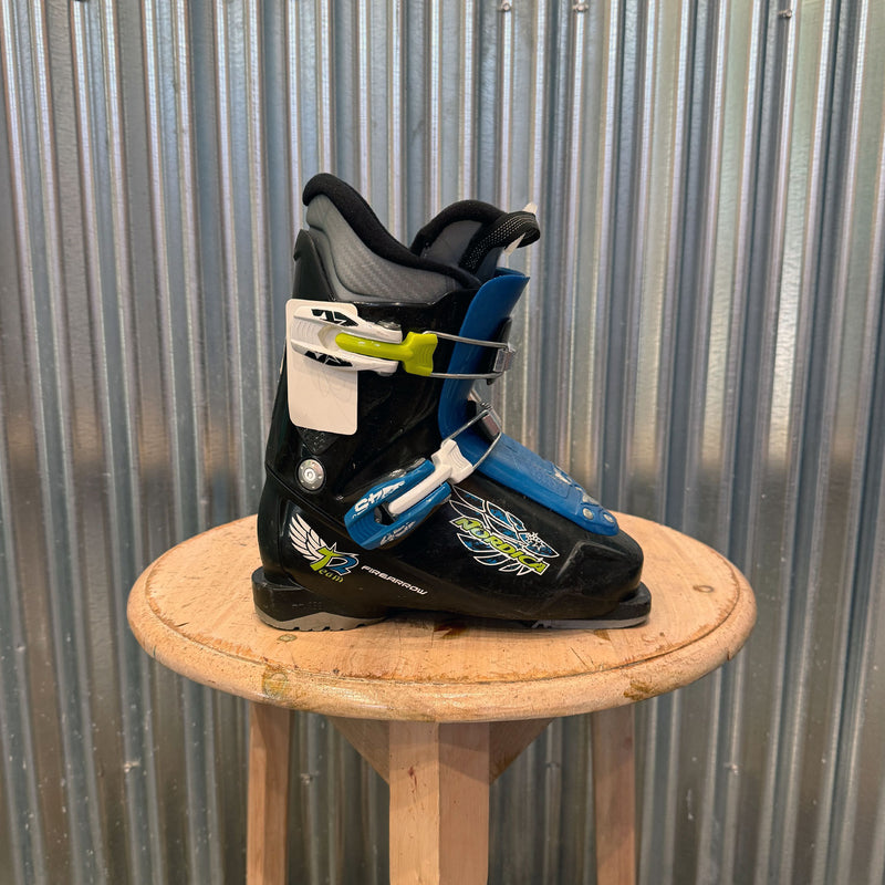 Nordica Firearrow Team 2 Kid's Ski Boots - USED