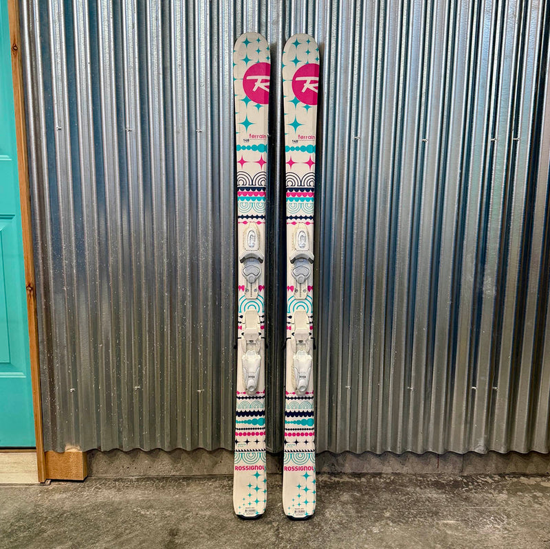 Rossignol Terrain Girl Kid's Skis w/ Look Kid X Bindings - USED