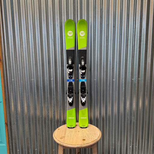 Rossignol Terrain Kid's Skis w/ Look Kid 4 GW Bindings - USED