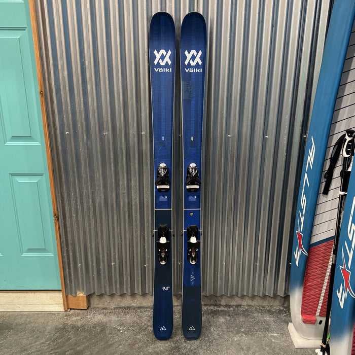 Volkl Blaze 94 W Women's Twintip Skis w/ Look SPX 12 GW Bindings - USED