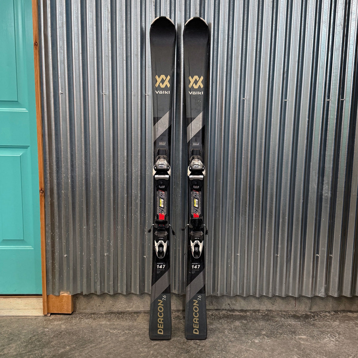 VOLKL フォルクル DEACN 7.6 133cm ミッドスキー