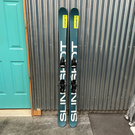 Elan Slingshot Skis w/ Look Bindings - Used